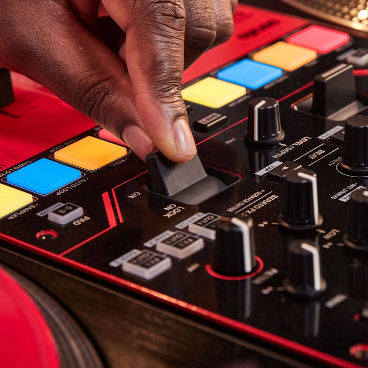 Pioneer DJM-S5 Scratch Stili 2 Kanallı DJ Mikseri | Sesçi Baba